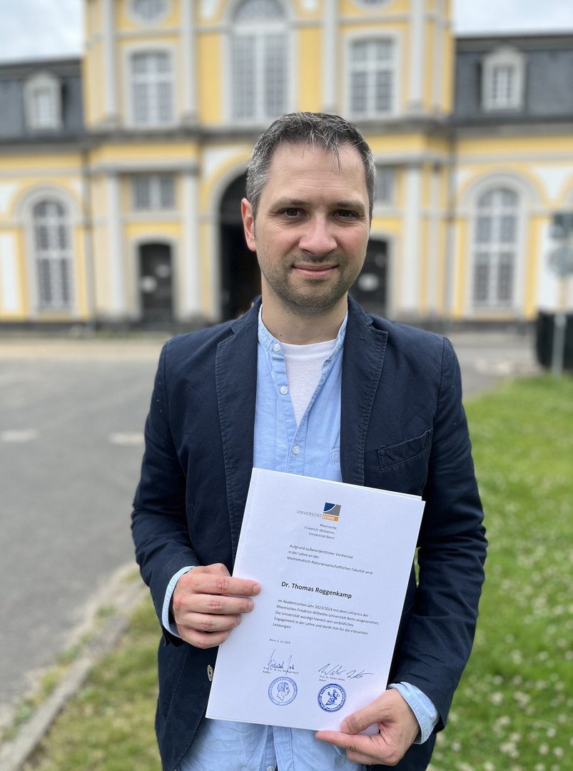 Dr. Thomas Roggenkamp erhält den Lehrpreis der Universität Bonn